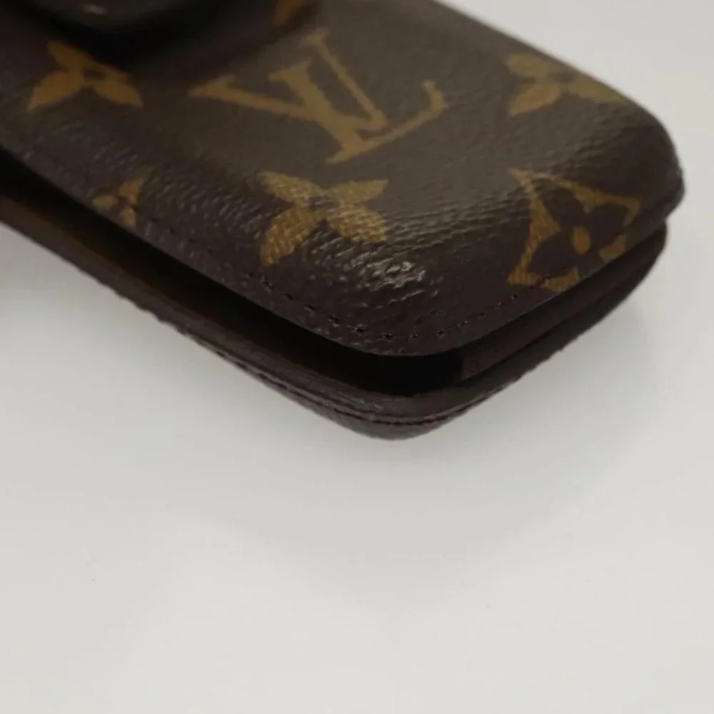 LOUIS VUITTON Monogram Etui Telephone International Cell